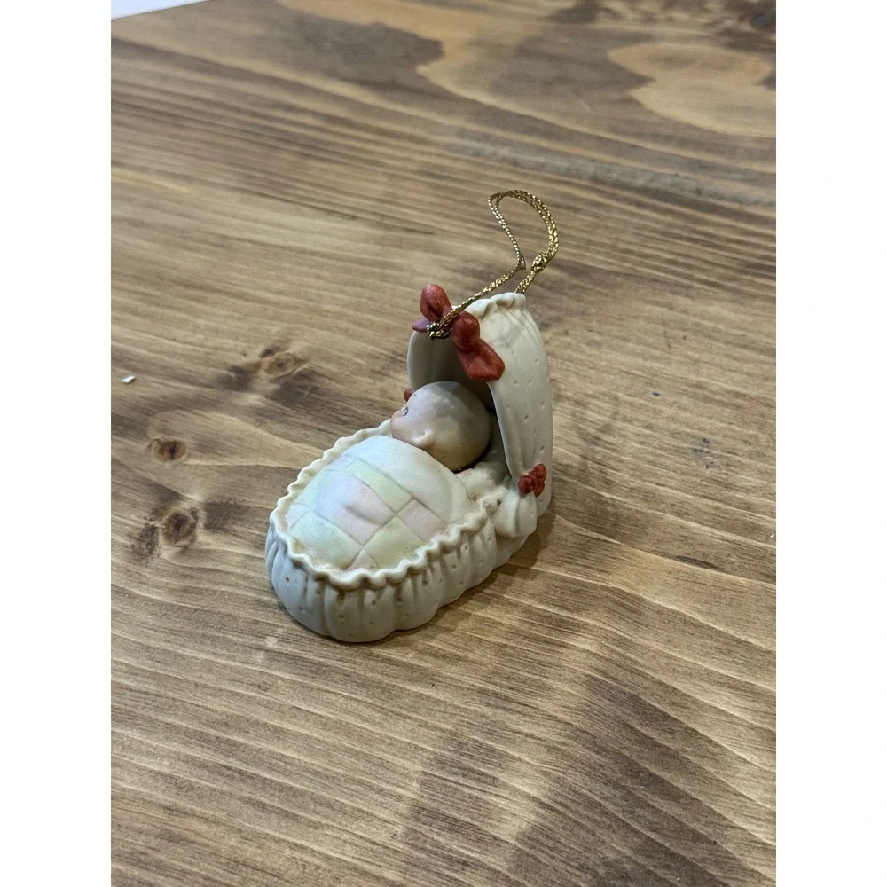 1989 Enesco Baby's First Christmas Porcelain Hanging‎ Ornament Lucie Attwell
